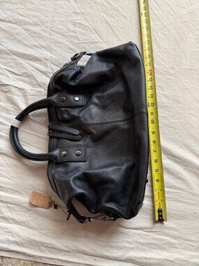 NWOT Black Soft Genuine Leather Large Satchel Doctor Duffel Bag Crossbody Strap